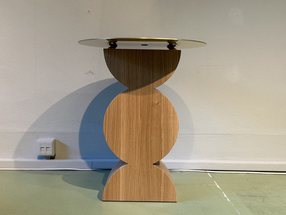 Image 1 of Cassina Constantin Beistelltisch