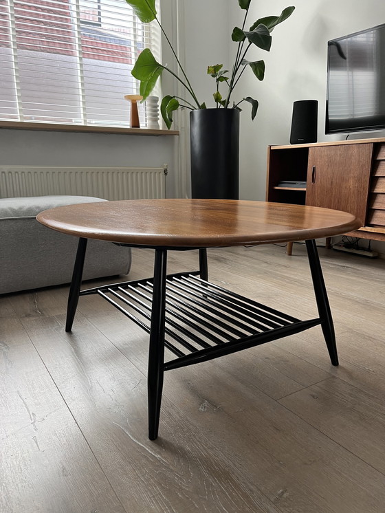 Image 1 of Ercol Couchtisch (von Lucian Ercolani)