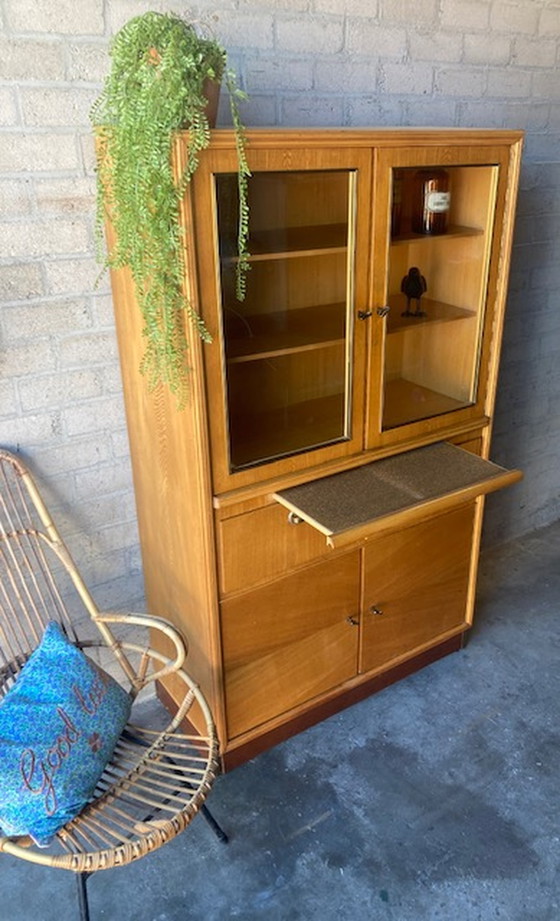 Image 1 of Vintage Vitrine aus der mid-century