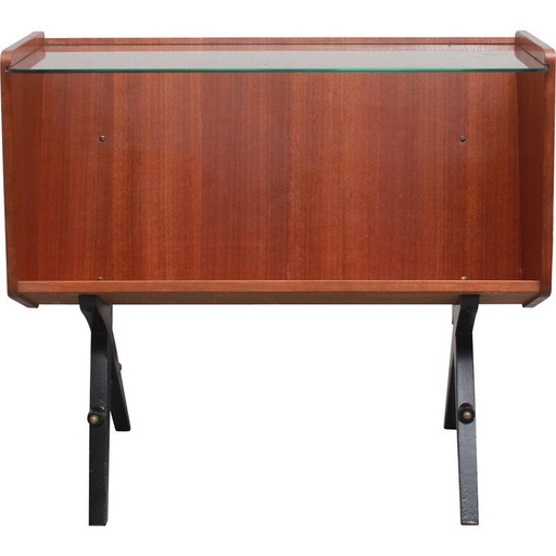 Vintage-Möbel aus Nussbaum und Glas, 1950er Jahre