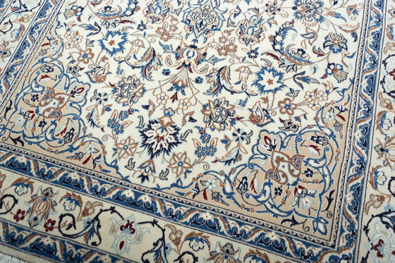 Image 1 of Handgeknüpfter Nain Mit Seide Orientteppich – 220 X 132 Cm