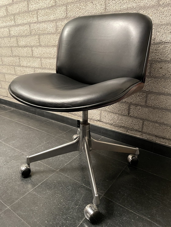 Image 1 of Set Bureau, Bureaustoelen En Kasten Ico Paris Für Mim Roma