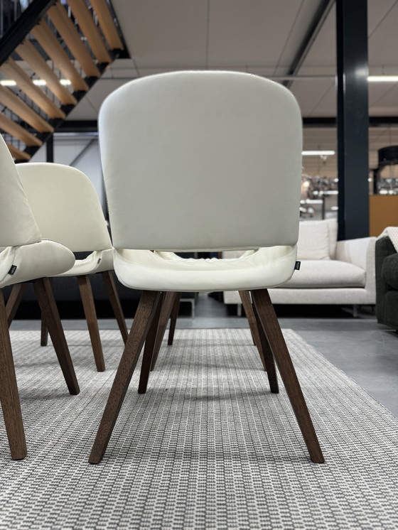 Image 1 of 4 Wilisau Capri Esszimmerstühle weißes Leder