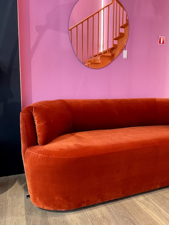 Image 1 of Fest Huf Sofa