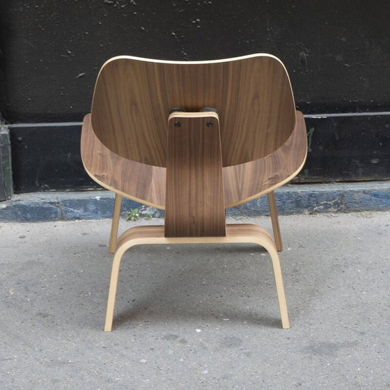 Image 1 of Lcw-Stuhl aus Nussbaumholz von Charles und Ray Eames für Herman Miller