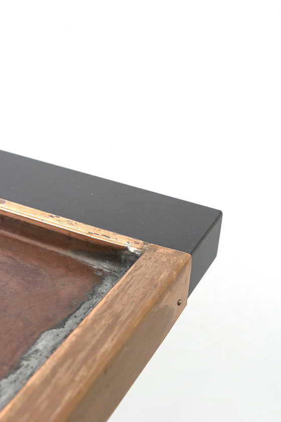 Image 1 of Couchtisch aus den 50er Jahren mit Kupferplatte