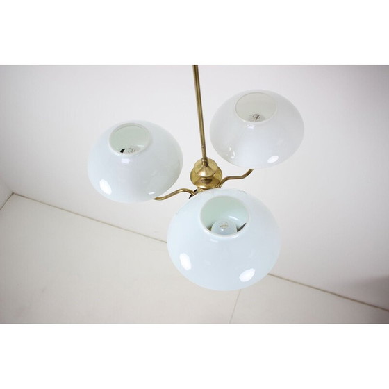 Image 1 of Vintage-Kronleuchter aus Messing und Glas, Tschechoslowakei 1970