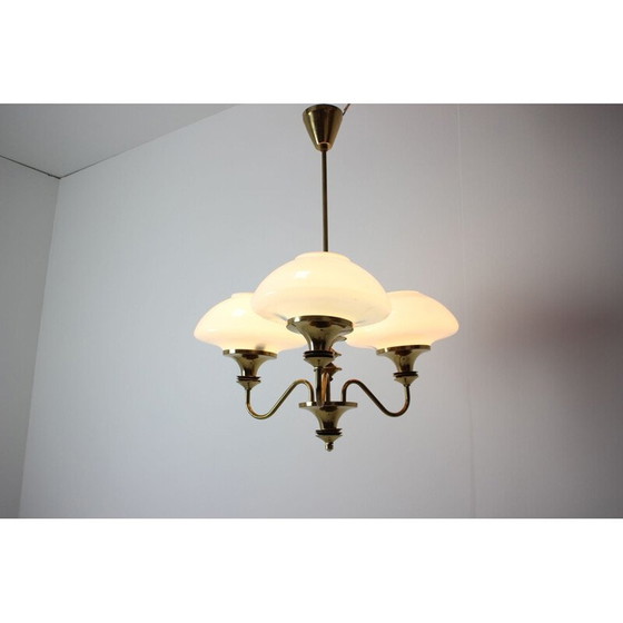 Image 1 of Vintage-Kronleuchter aus Messing und Glas, Tschechoslowakei 1970