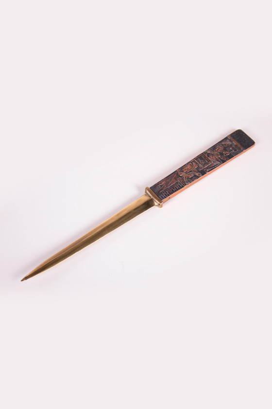 Image 1 of Old Vintage Brieföffner mit geschnitztem Griff, Dänemark