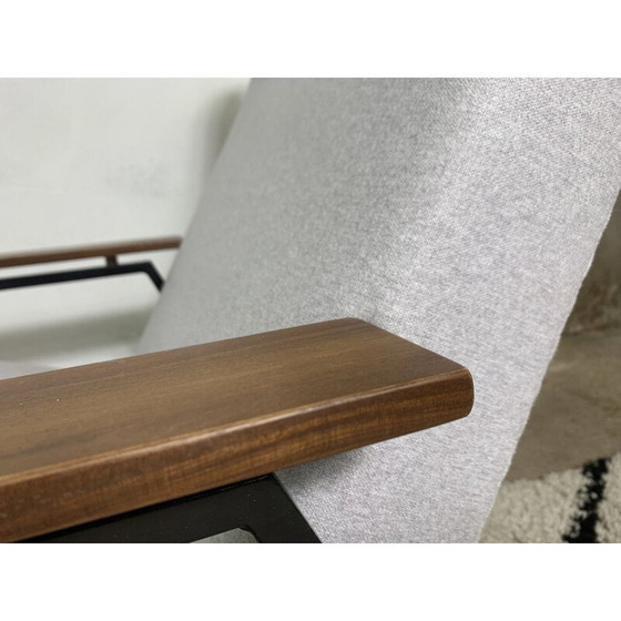 Image 1 of Vintage-Sessel aus Walnussholz und schwarzem Metall von Rob Parry für Gelderland, 1950