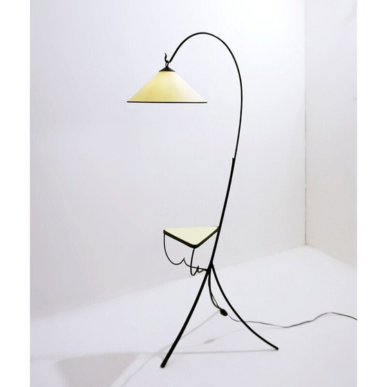 Image 1 of Mid Century Stehleuchte aus Schmiedeeisen mit Regal, Italien 1960er Jahre