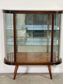 Art-Deco-Vitrine