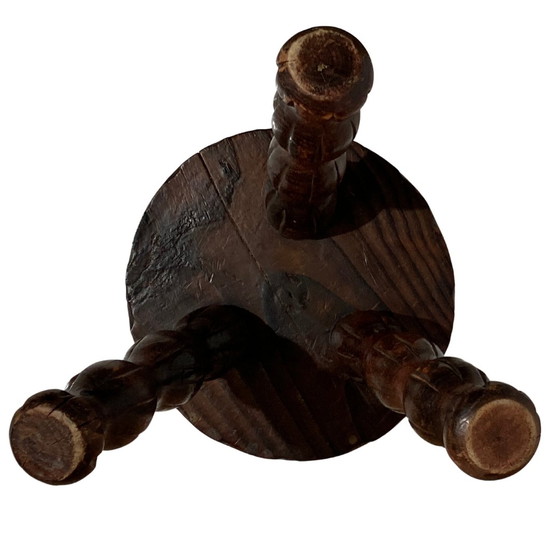 Image 1 of Brutalistischer Wabi-Sabi-Hocker aus Eichenholz mit Lederbesatz, Frankreich, 1960er Jahre