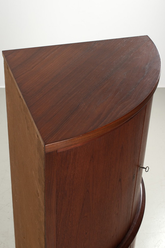 Image 1 of Vintage-Eckschrank