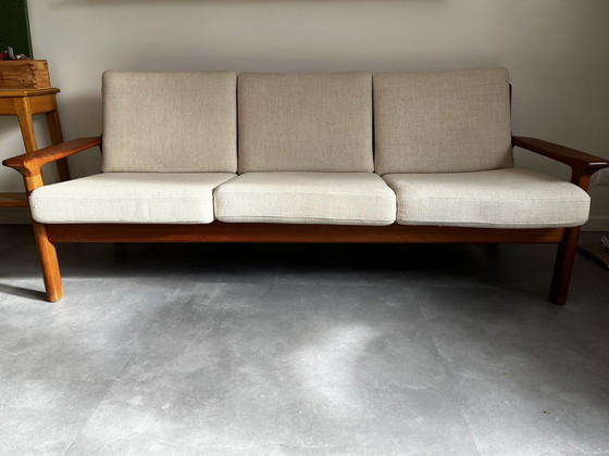 Image 1 of Designer Dreisitzer-Couch