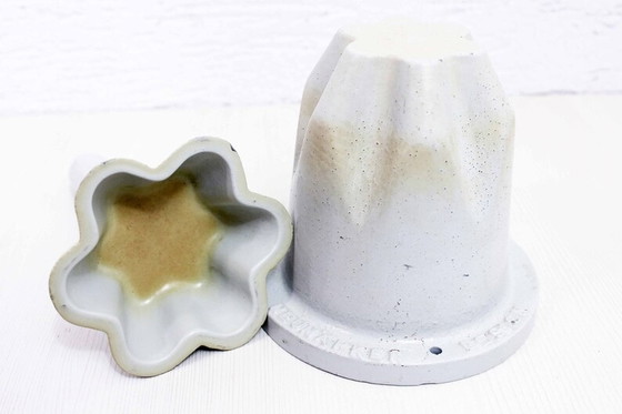 Image 1 of Neumarker Design-Zitruspresse aus den 70er Jahren