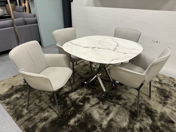 Image 1 of B&B Italia Maxalto Pathos Esstisch Marmor 110