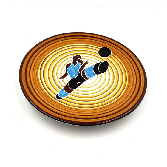 Image 1 of Futuristischer Teller "Fußballspieler" von Dante Baldelli für Fictilia, Italien 1971