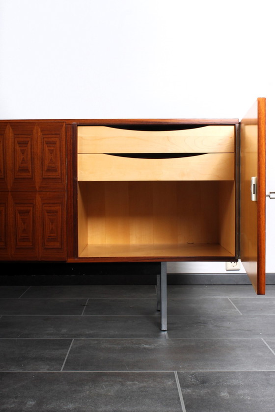 Image 1 of Außergewöhnliche Musterring-Credenza aus Palisanderholz