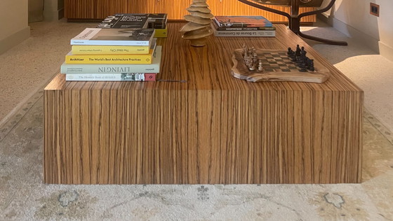 Image 1 of Zebrano-Couchtisch