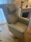 Prominenter Relaxsessel Göteborg mit Motor