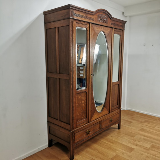 Image 1 of Antiker Kleiderschrank, Garderobenschrank, Spiegelschrank. Abnehmbar