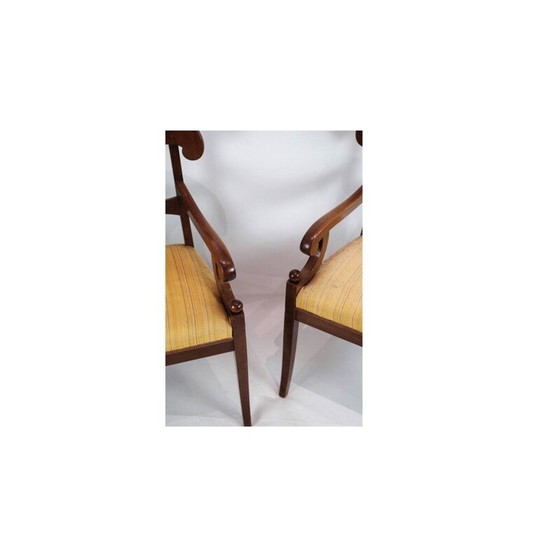 Image 1 of Paar alte Mahagoni-Sessel mit hellem Stoff, 1860