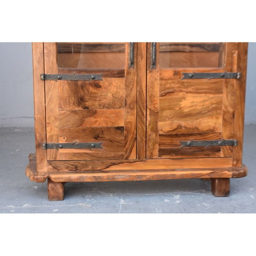 Vintage Kleiderschrank Brutaliste freie Form in Olivenbaum 1970