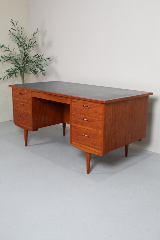 Vintage-Schreibtisch - skandinavisches Design, Teak, Linoleum, 1960er Jahre