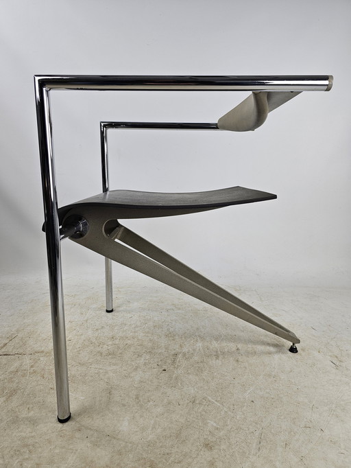 Seltener Xm3-Sessel von Xavier Matégot für Farjon
Frankreich, C. 1986.
Guter Zustand