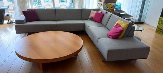 Image 1 of Massivholz Design Couchtisch - Rund