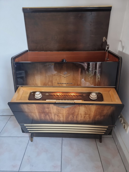 Grundig Einbau 1957