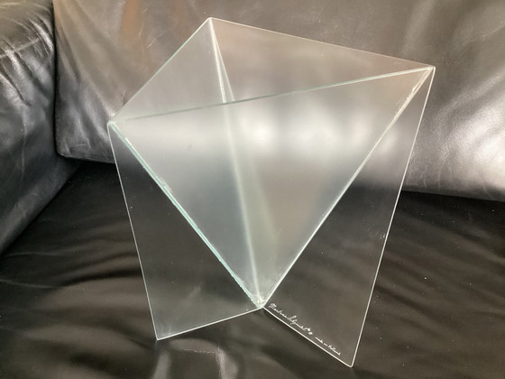 Image 1 of Delta-Vase