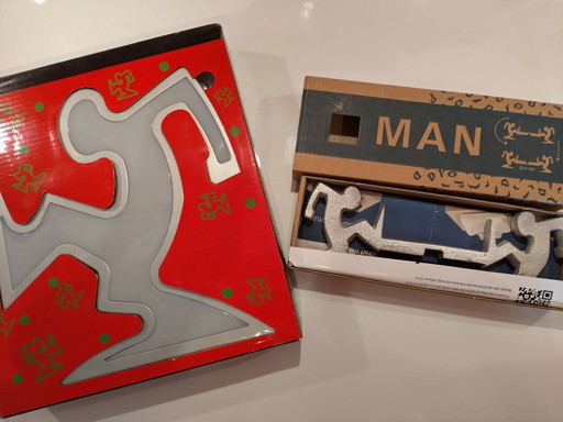 Osvaldo Cavandoli La Linea Lampe Plus Kerzenleuchter Keith Haring Silber Neu!