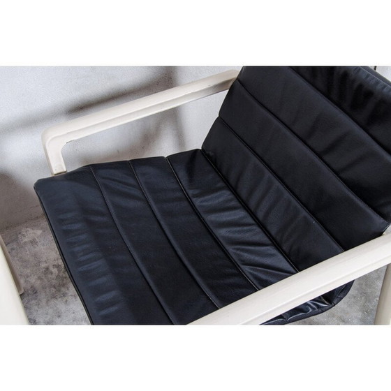 Image 1 of Couchtisch und Sessel von Kho Liang Li und Just Meijer für Kembo - 1970er