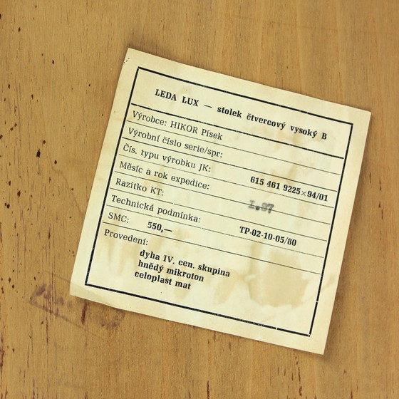 Image 1 of Dunkle Buche Couchtisch von Hikor Pisek Tschechoslowakei 1980S