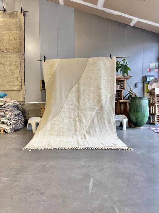 Handgewebter Beni M'Rirt Teppich - Minimalistisches Abstraktes Design (200X290 Cm)