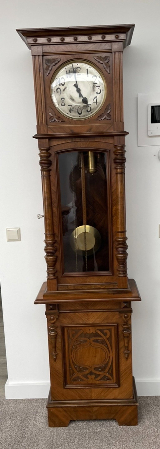 Stehende Uhr