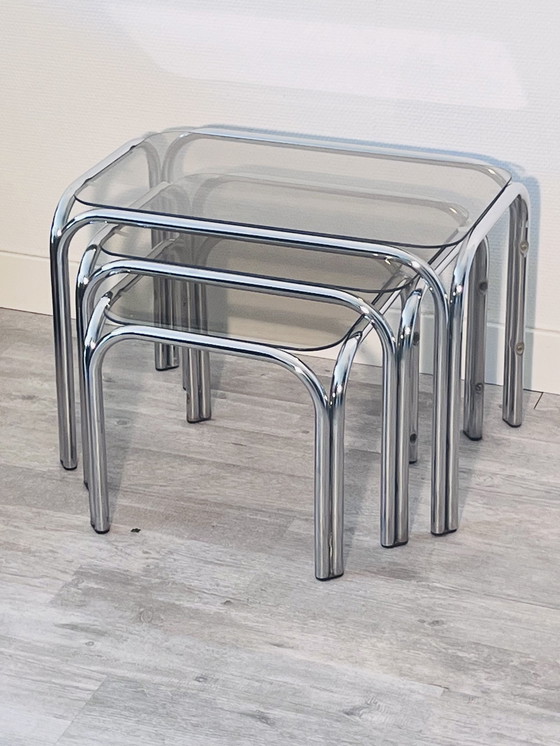 Image 1 of Vintage Beistelltische Chrom