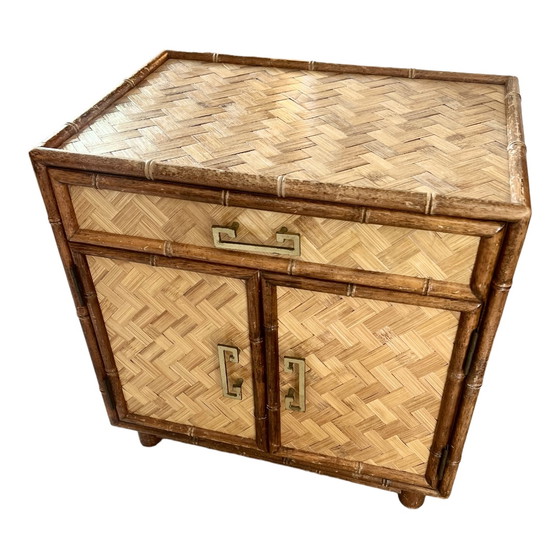 Image 1 of Vintage Schrank aus künstlichem Bambus und Rattan mit Fischgrätenmuster