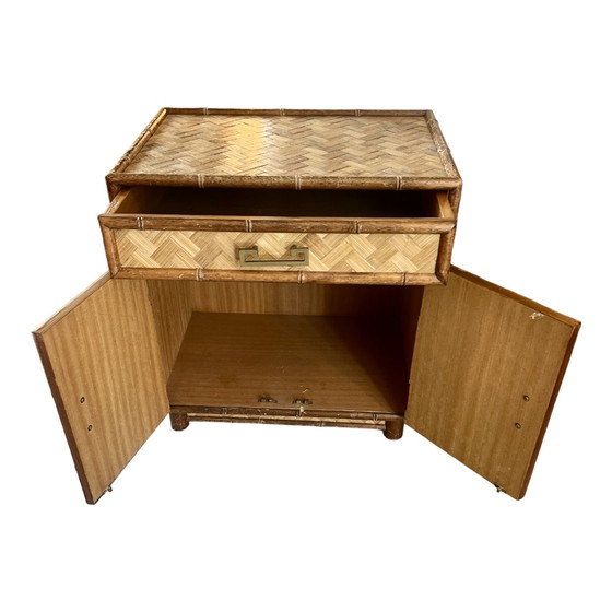 Image 1 of Vintage Schrank aus künstlichem Bambus und Rattan mit Fischgrätenmuster