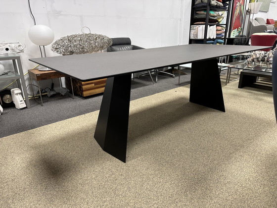 Image 1 of Tonon Steel Esszimmertisch aus Keramik