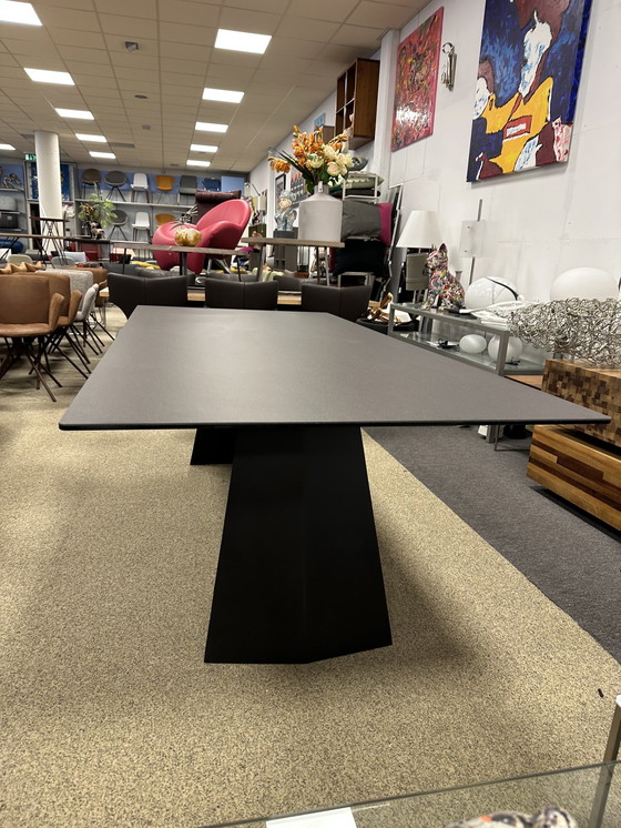 Image 1 of Tonon Steel Esszimmertisch aus Keramik