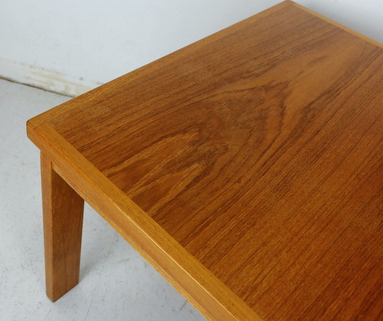 Image 1 of Dänischer moderner Couchtisch, Beistelltisch aus Teakholz, Trioh, hergestellt in Dänemark in den 1970er Jahren