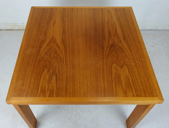 Image 1 of Dänischer moderner Couchtisch, Beistelltisch aus Teakholz, Trioh, hergestellt in Dänemark in den 1970er Jahren