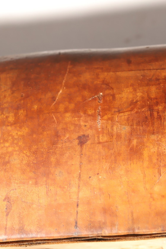 Image 1 of Gymnastik Leder Pommel Pferd Bank | 1920s