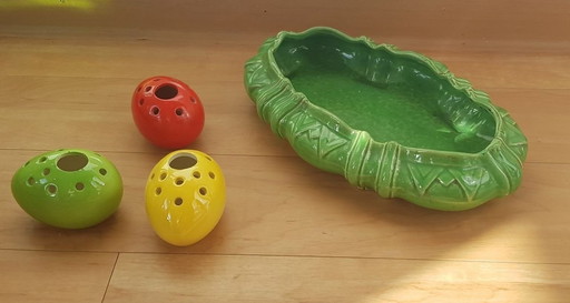 4X Ostern Blume Ei-förmigen Pin Vasen mit dekorativen Schale