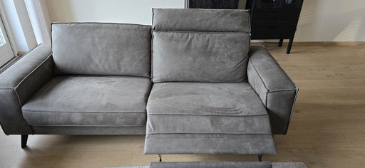 Fast neues Sofa mit Ruhebereich