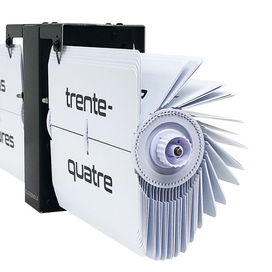 Image 1 of Cloudnola flippt Französisch aus