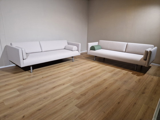 Image 1 of 2x Montis Refurbished 3-Sitzer Sofas Weiß Stoff Design